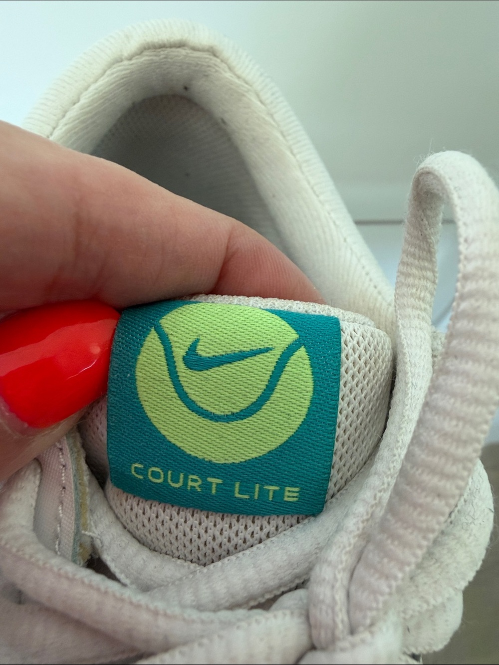 ✨NEON✨ NikeCourt Air Zoom Lite 3
Women's Tennis Shoes - Picture 5 of 5